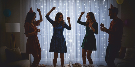 SVĚTELNÝ ZÁVĚS LED 3x3 300 VÁNOČNÍ SVĚTÝLKA GIRLANDA STUDENÁ XXL