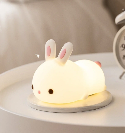 Noční světlo Sweet Rabbit pro děti - RGB LED lampa + ČASOVAČ + PILOT