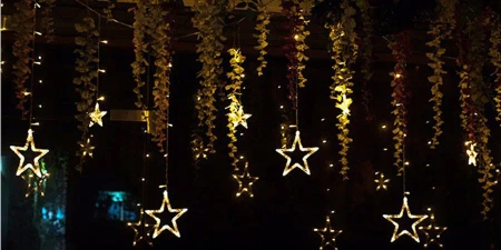 Hvězdná světelná opona 138 LED 2,5 m girlanda dekorace vánoční světla