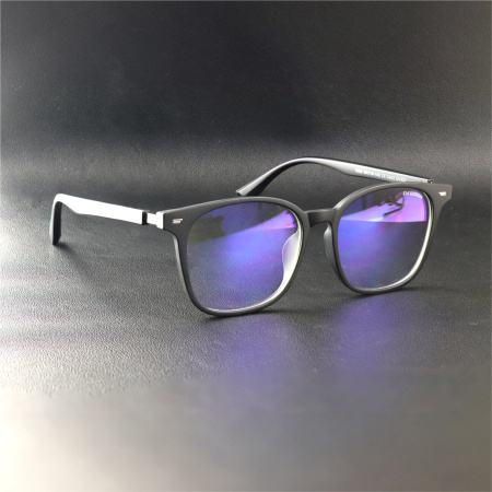 Okulary do komputera BLOKUJĄCE NIEBIESKIE ŚWIATŁO KWADRATOWE CZARNE ETUI - (czarne 7868 45%)