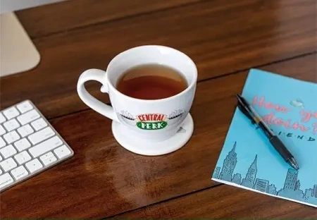 Kubek z serialu PRZYJACIELE Friends - z podstawką Central Perk